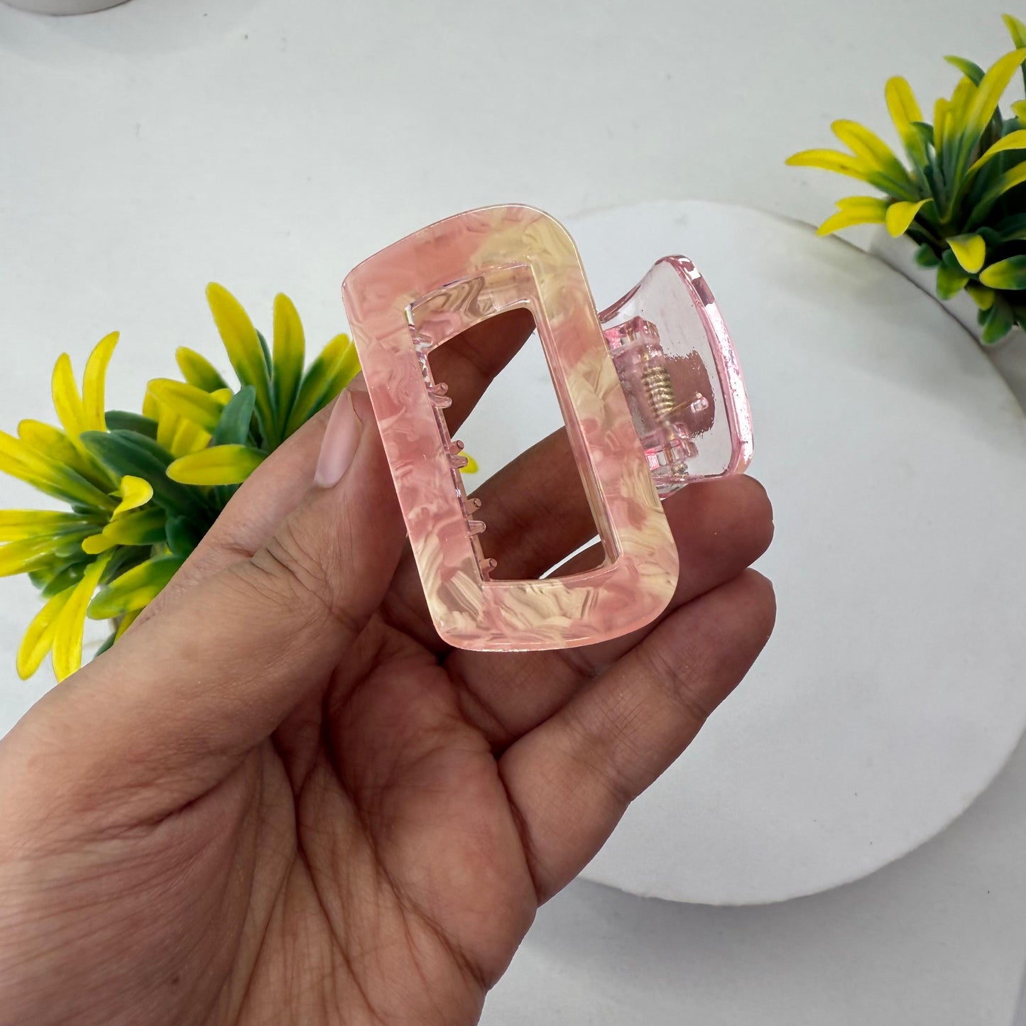 Resin Square Hairclaw