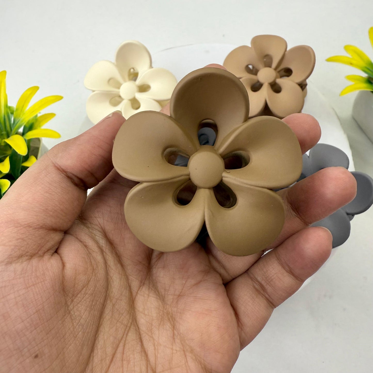 Cute - Flower Hairclaw