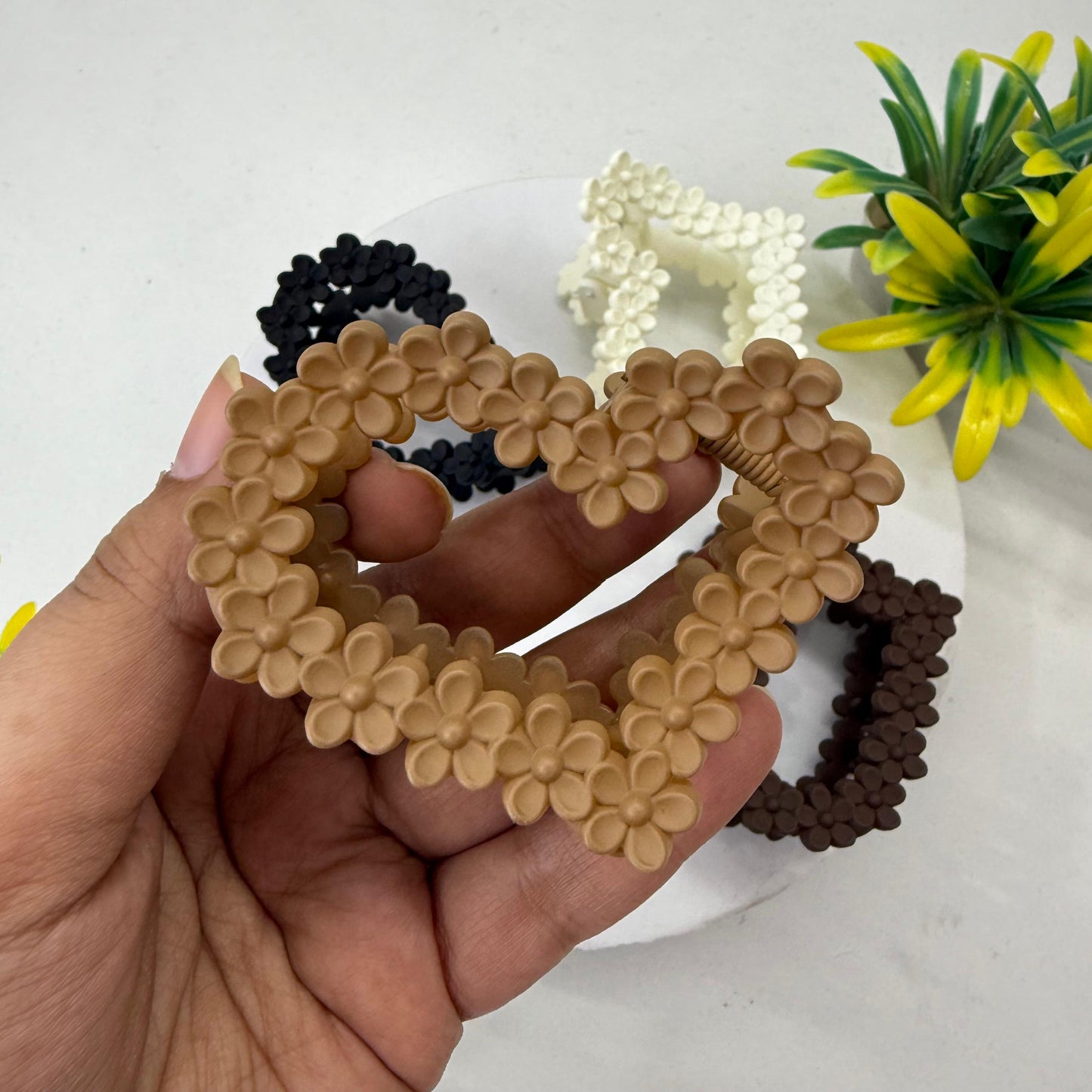 Heart Matte Hairclaw