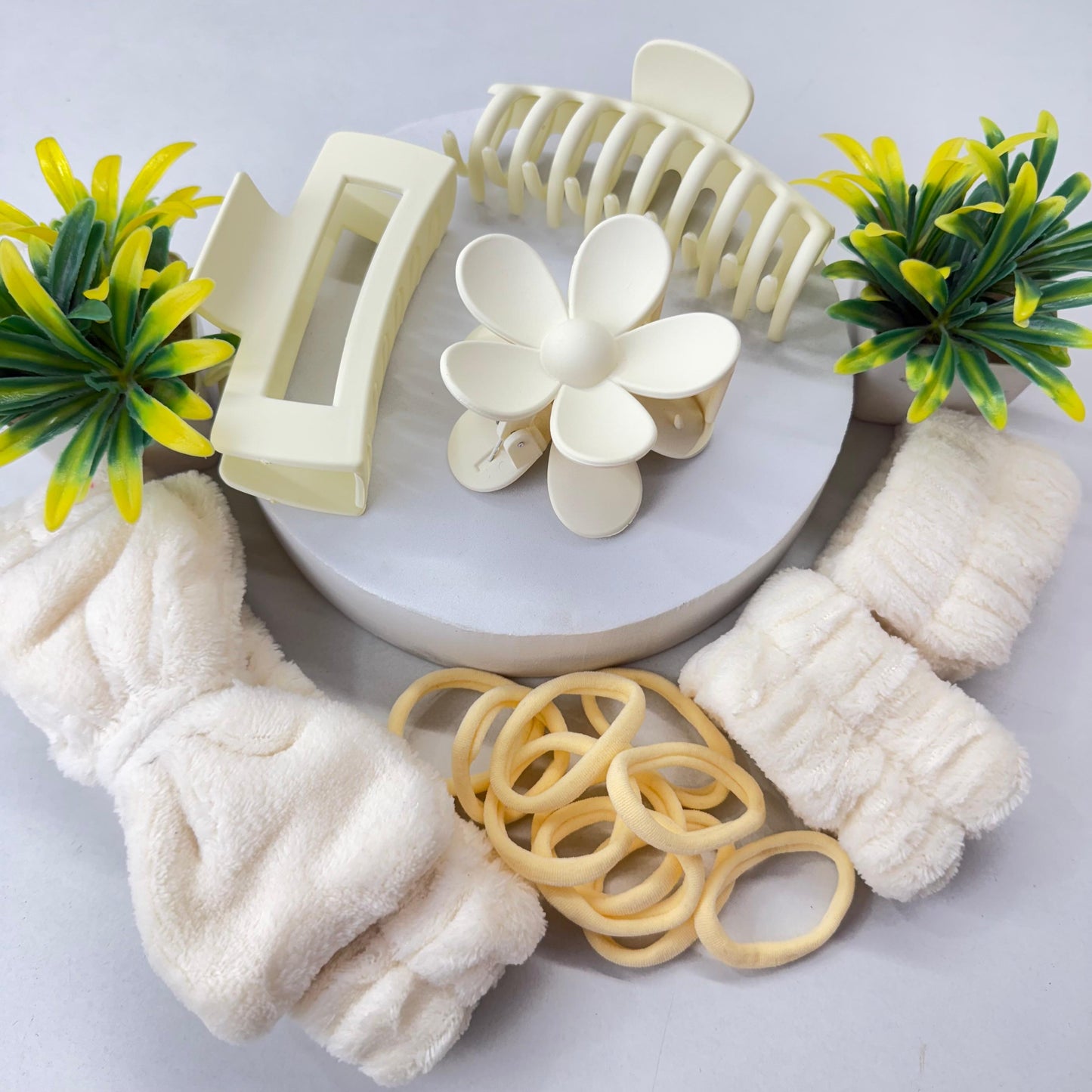 Essential Set - White