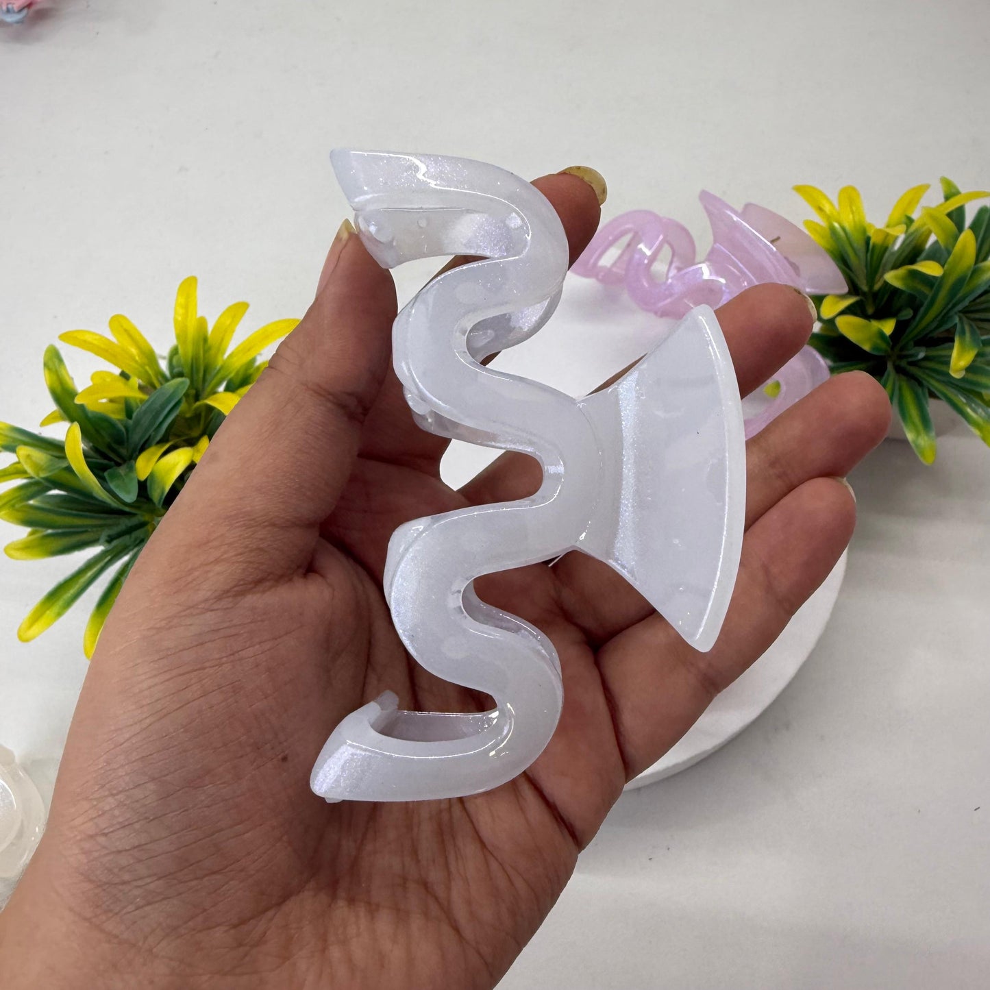 Premium Resin Curl