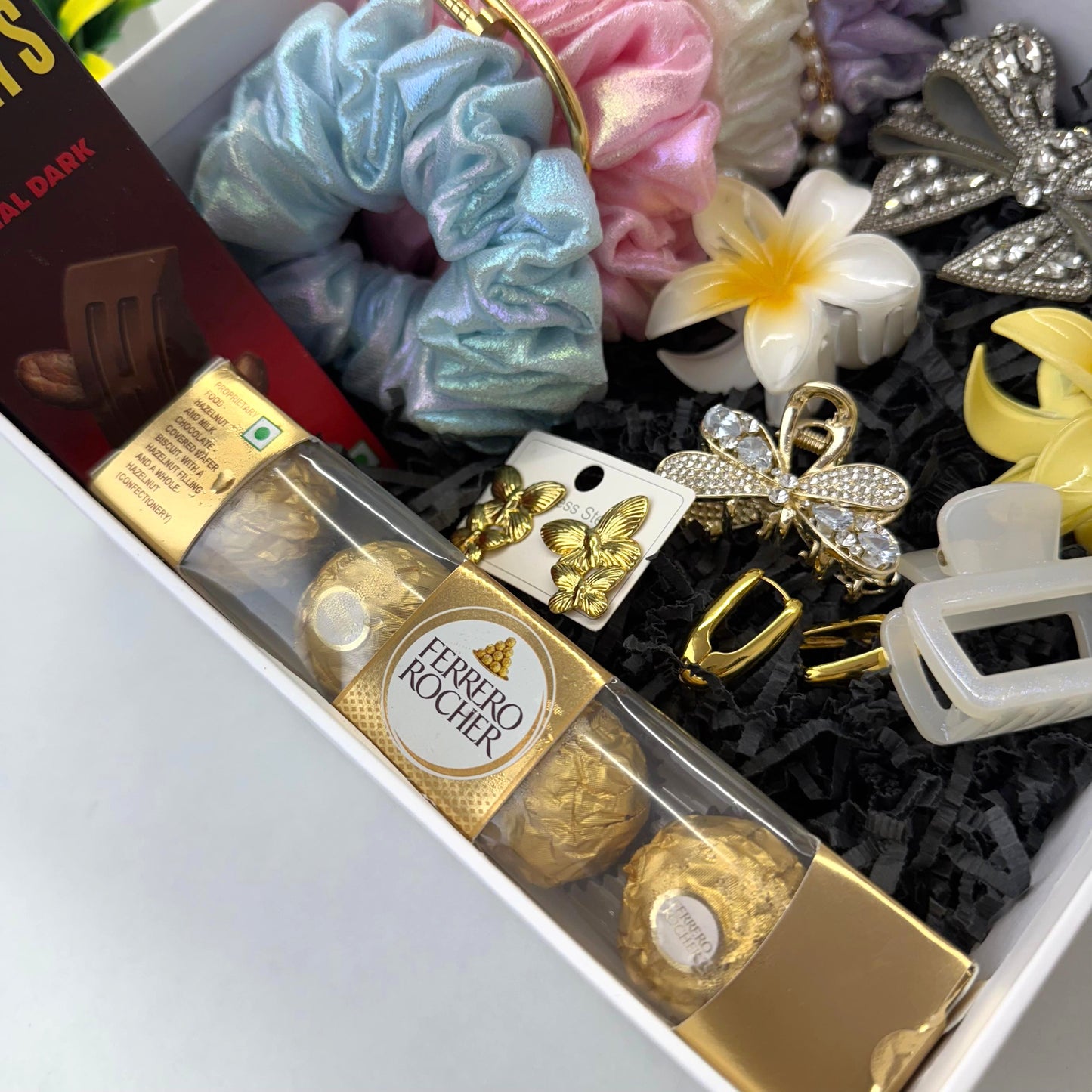 Premium Luxe Hamper ( with box )