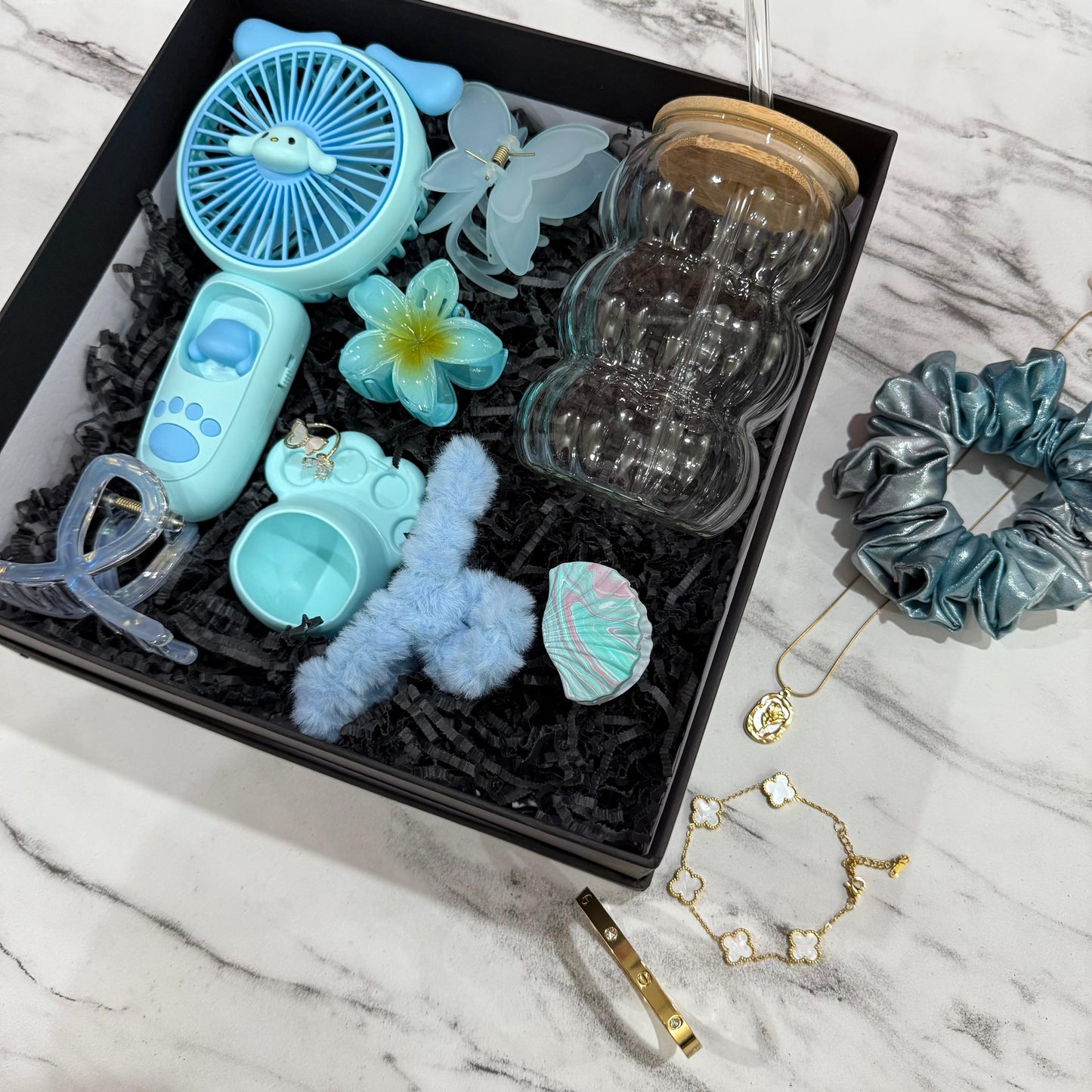 Cute Mix Hamper ( with box )