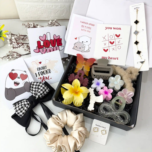 Hamper for Girlfriend (with cards)