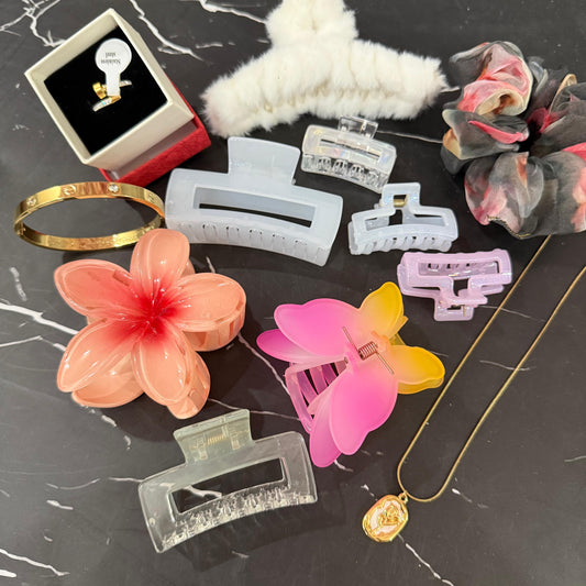 Cute Hairclaw Jewelry Hamper